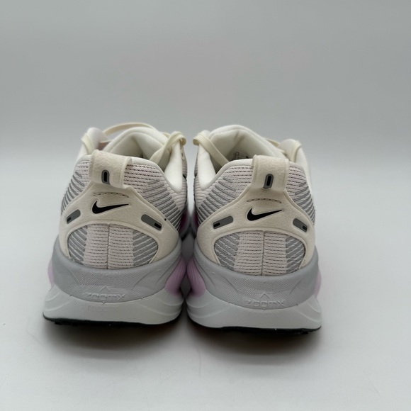 Nike W Vomero 18 Metallic Silver and Pink Women's Size 9.5 IM2503 133 New - Picture 5 of 10